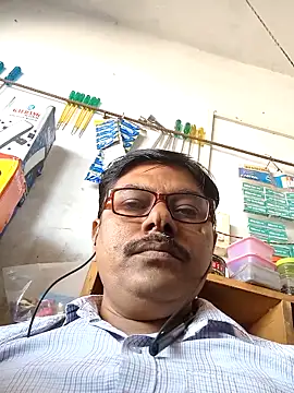 Srmotrs online show from 12-21-25, 07:15