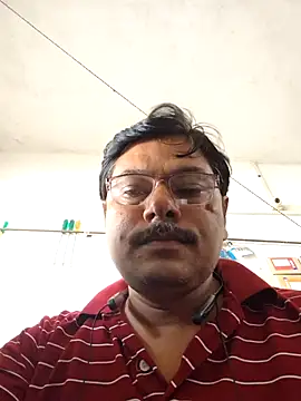 Snapshot of Srmotrs chatting on 06-07-26, 11:58 Srmotrs online show from 06-07-26, 11:58