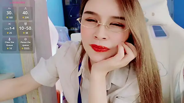 HU131452 online show from 02-08-25, 10:29