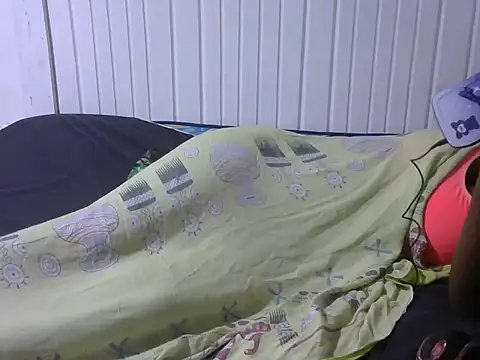 Snapshot of Sexy_baby004 chatting on 09-21-25, 08:05 Sexy baby004 online show from 09-21-25, 08:05