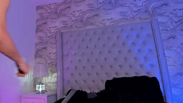 Snapshot of Kev_jenner chatting on 01-26-25, 01:09 Kev jenner online show from 01-26-25, 01:09