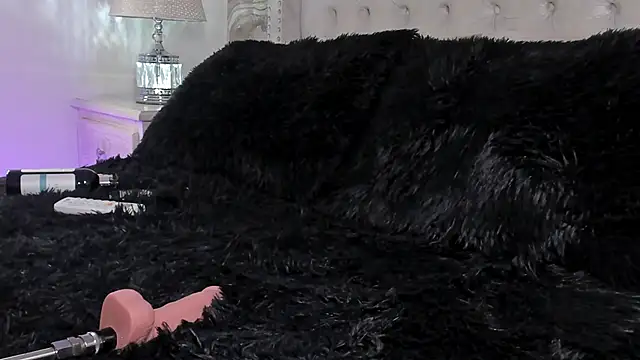 Snapshot of Kev_jenner chatting on 10-06-25, 09:34 Kev jenner online show from 10-06-25, 09:34