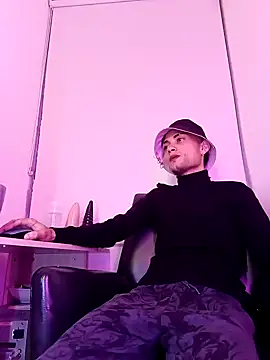 yoerthotx online show from 02-14-25, 01:56