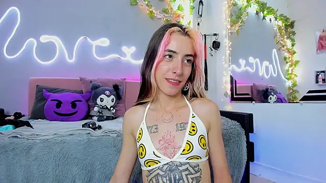 YouliteSllut2 online show from 02-14-25, 03:00