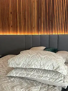 Snapshot of EmiilyAdams_ chatting on 11-04-25, 10:09 EmiilyAdams online show from 11-04-25, 10:09