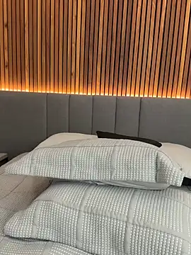 EmiilyAdams  online show from 02-04-26, 10:36