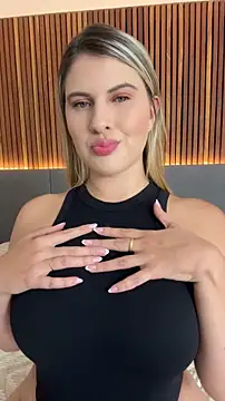 EmiilyAdams  online show from 04-16-26, 10:23