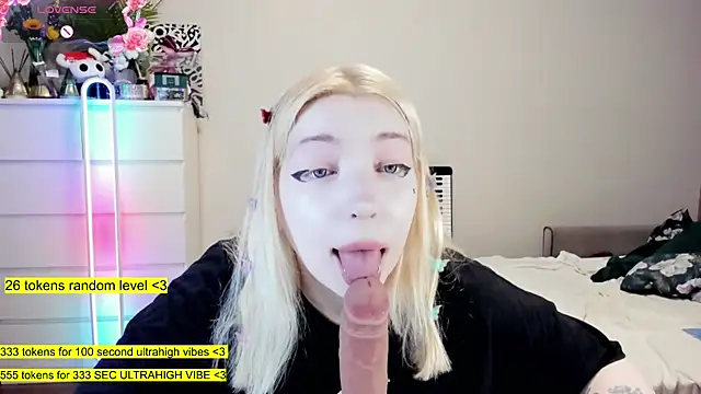 aya katana online show from 01-08-26, 11:07