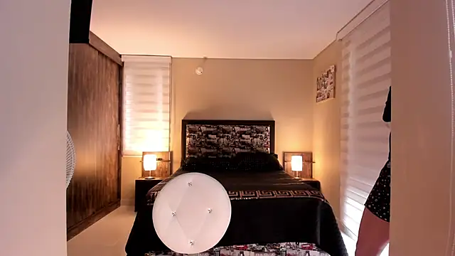 anabel 025 online show from 03-06-25, 09:53