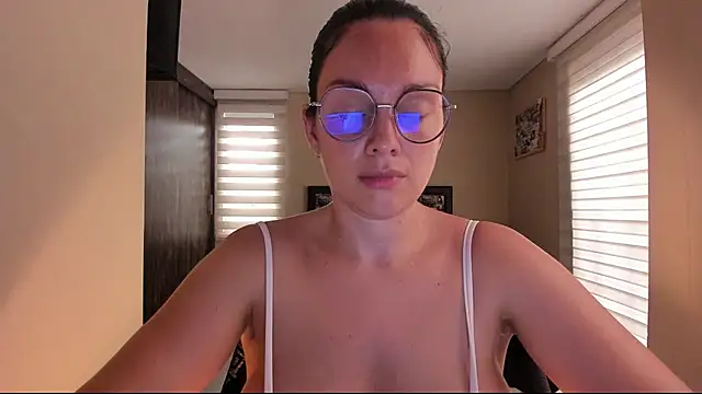 Snapshot of anabel_025 chatting on 05-17-26, 08:27 anabel 025 online show from 05-17-26, 08:27