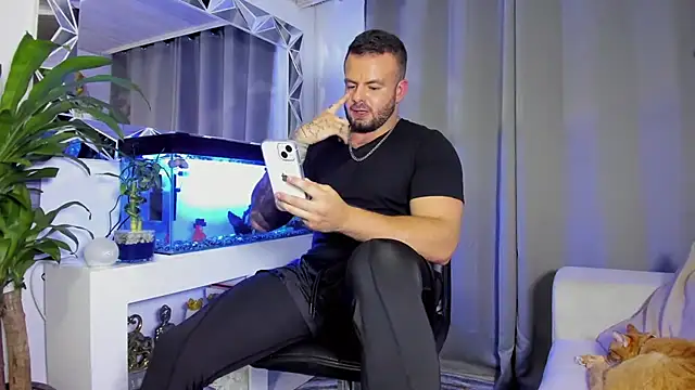 Johnnygrayson1 online show from 12-28-24, 12:26