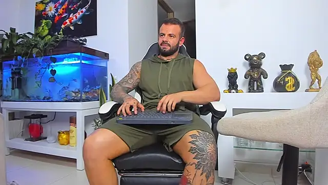 Johnnygrayson1 online show from 12-20-25, 12:18