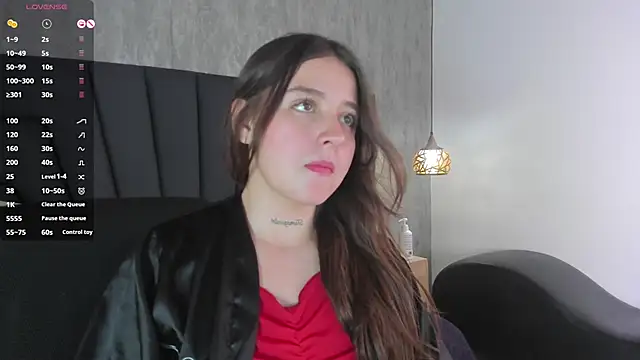 Sabrina Lennox online show from 03-13-25, 10:32