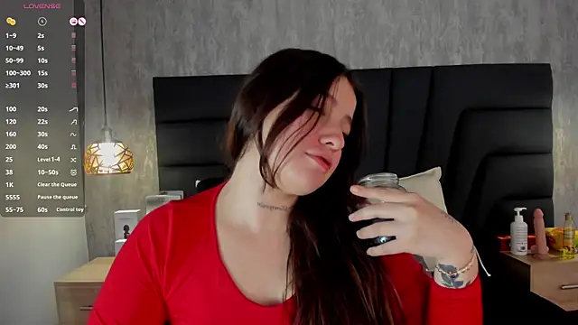 Sabrina Lennox online show from 03-15-25, 10:44