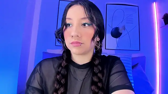 Snapshot of rose_xd chatting on 02-18-25, 09:20 rose xd online show from 02-18-25, 09:20