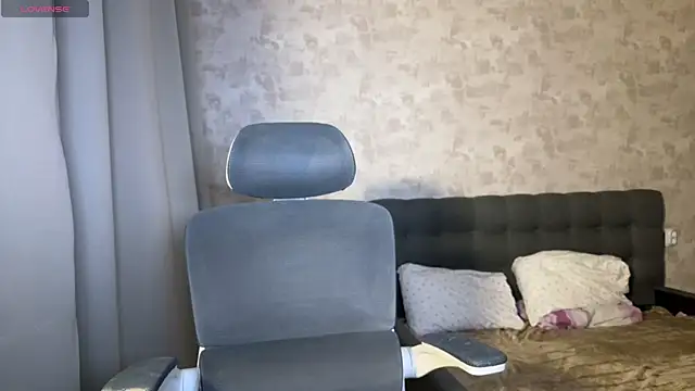 Snapshot of weshycouple chatting on 03-01-25, 07:15 weshycouple online show from 03-01-25, 07:15