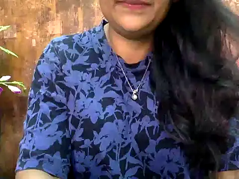 Snapshot of HaaniKaur chatting on 03-18-25, 07:52 HaaniKaur online show from 03-18-25, 07:52