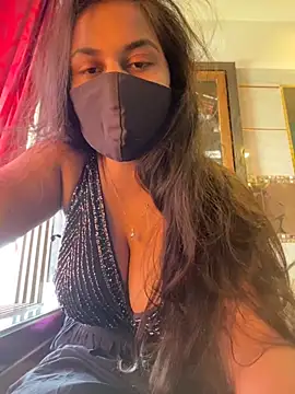 HaaniKaur online show from 11-11-25, 08:03