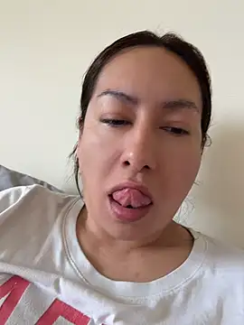 xLadyScarlettx online show from 06-23-26, 12:47