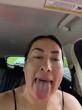 xLadyScarlettx online show from 07-21-26, 09:39