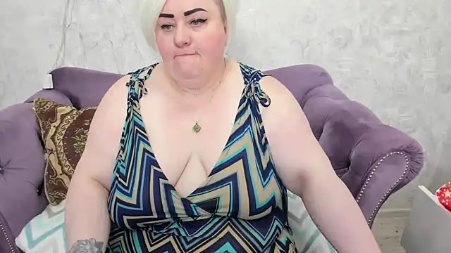 fashiona online show from 03-01-25, 08:02