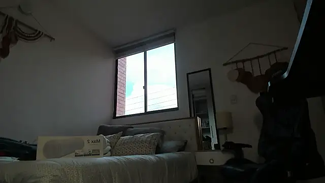 mateoleonee online show from 02-04-26, 06:36