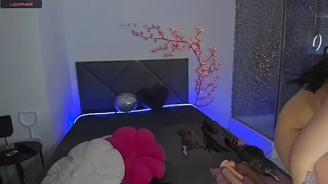CassieEvans online show from 05-03-26, 05:35