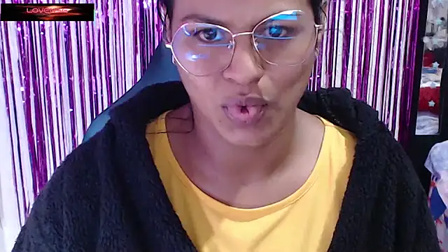 SweetAlmaa online show from 02-14-26, 11:40