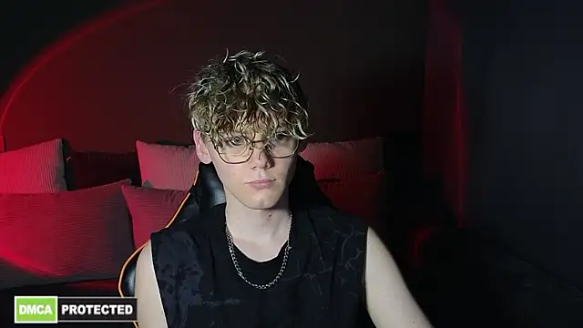 Keytaro online show from 03-30-26, 02:51