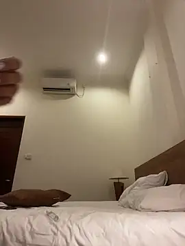 Beautiful arab online show from 04-25-26, 01:19