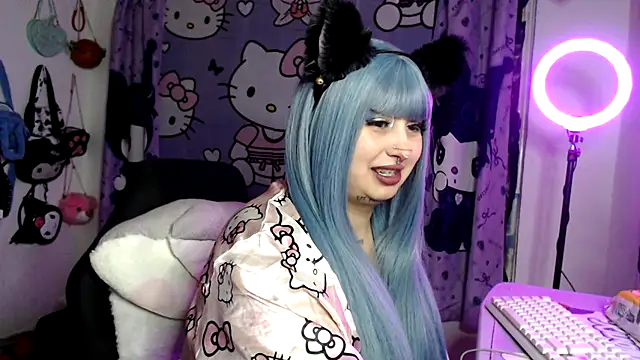 Snapshot of lussyevans24 chatting on 05-12-26, 03:47 lussyevans24 online show from 05-12-26, 03:47