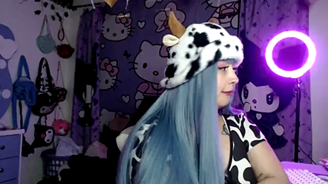 Snapshot of lussyevans24 chatting on 06-05-26, 06:52 lussyevans24 online show from 06-05-26, 06:52