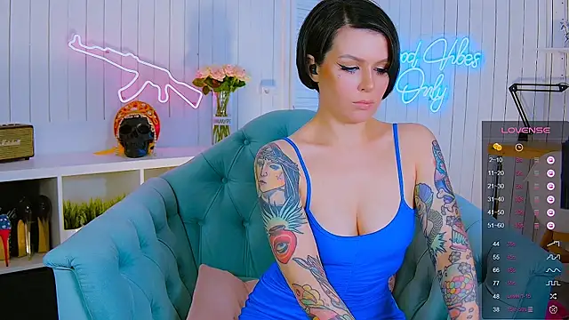 My toys pink online show from 03-03-25, 09:26