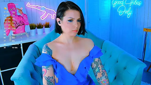 My toys pink online show from 03-29-26, 07:03