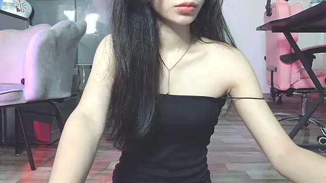 Snapshot of Baby-sexygirl01 chatting on 05-11-26, 07:47 Baby-sexygirl01 online show from 05-11-26, 07:47