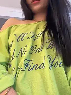 Snapshot of Baby-sexygirl01 chatting on 05-28-26, 03:20 Baby-sexygirl01 online show from 05-28-26, 03:20
