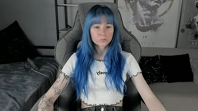 Snapshot of LexiWenford chatting on 09-16-25, 02:56 LexiWenford online show from 09-16-25, 02:56