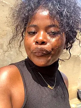 DiamondGoddes online show from 11-06-25, 07:53