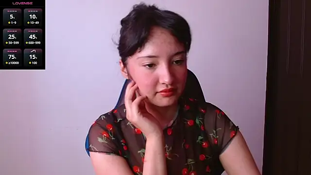 Snapshot of alexaa08 chatting on 04-02-26, 02:04 alexaa08 online show from 04-02-26, 02:04
