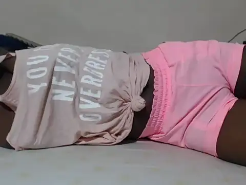 Petite doll20 online show from 10-18-25, 05:57