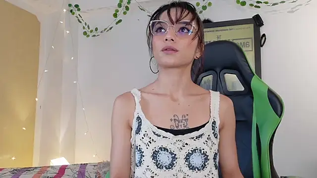 kittyzenn online show from 04-07-26, 02:17