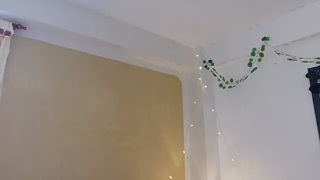 kittyzenn online show from 04-10-26, 03:50