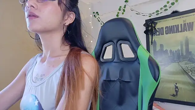 kittyzenn online show from 04-14-26, 03:07