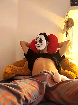 Dennis 2024 online show from 01-11-25, 12:55