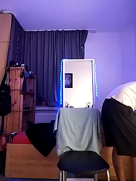 Dennis 2024 online show from 01-21-25, 08:21