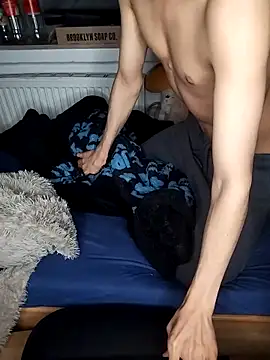 Dennis 2024 online show from 02-12-26, 07:31