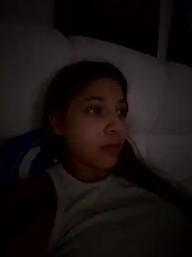 DanielaSaenz0 online show from 01-12-26, 01:22