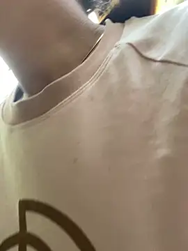 Linaannn online show from 03-12-25, 11:22