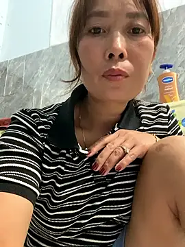 Linaannn online show from 02-08-26, 12:52