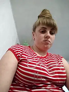 CoddessCrystal online show from 11-23-25, 01:33